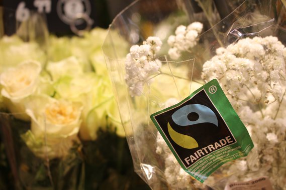 Es gibt in Husum einige Betriebe, die Fairtrade-Produkte anbieten.
